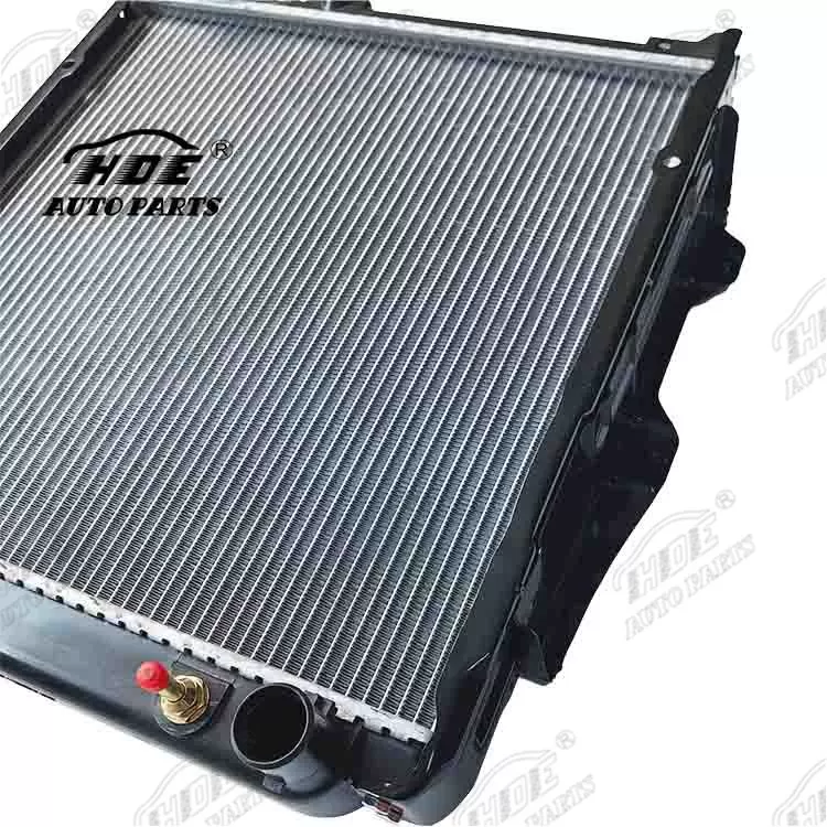 16400-67030 1640067030 Cooling Radiator for Toyota Land Cruiser