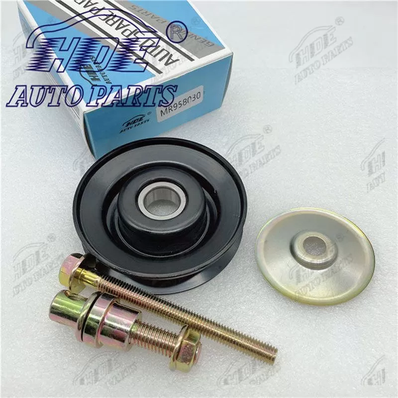 MR958030 Belt tensioner Pulley for Mitsubishi L200 Pajero